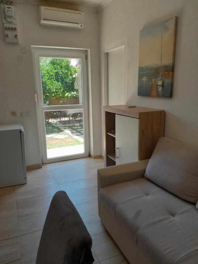 Maja Garden Apartment Zadar Exterior photo